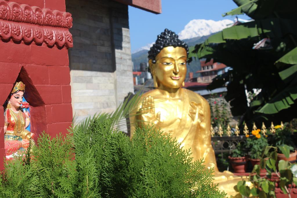 Hotel Point Pokhara Extérieur photo