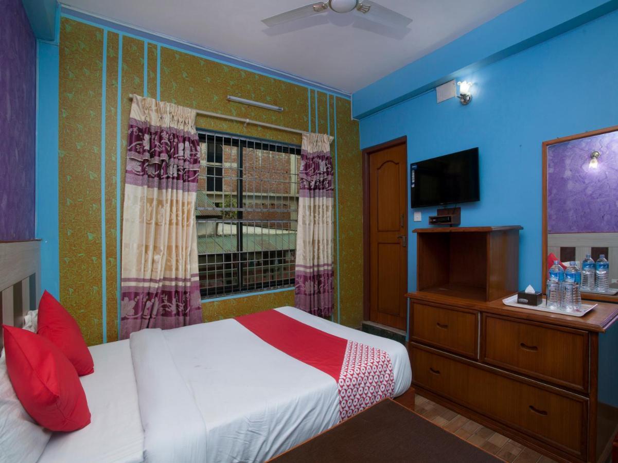Hotel Point Pokhara Extérieur photo